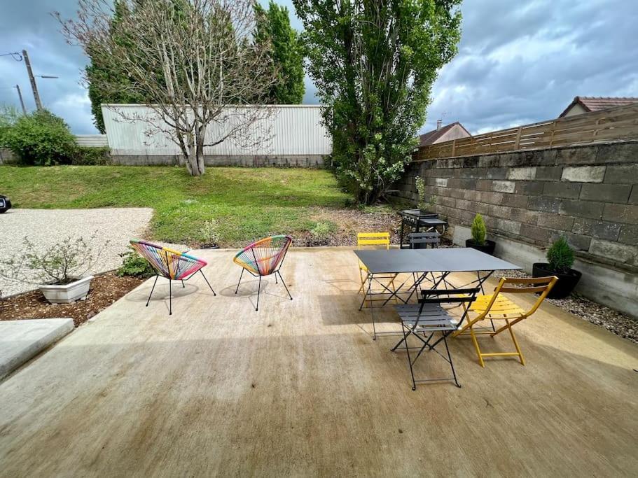 Logement De Plain-Pied Avec Jardin, Terrasse Gurgy Kültér fotó
