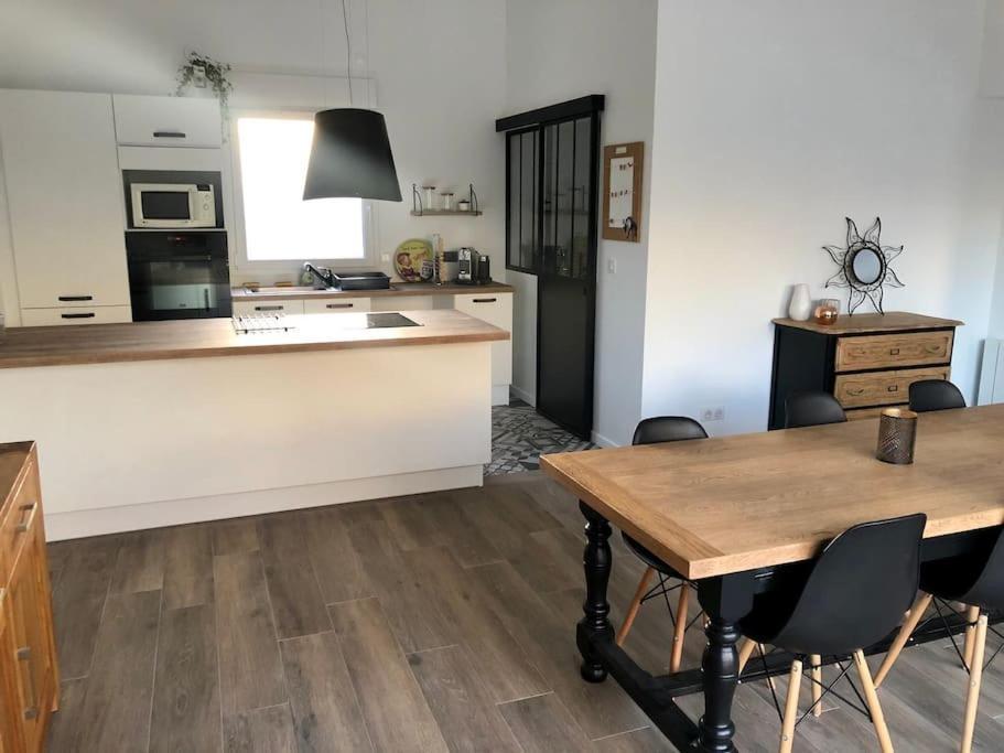 Logement De Plain-Pied Avec Jardin, Terrasse Gurgy Kültér fotó